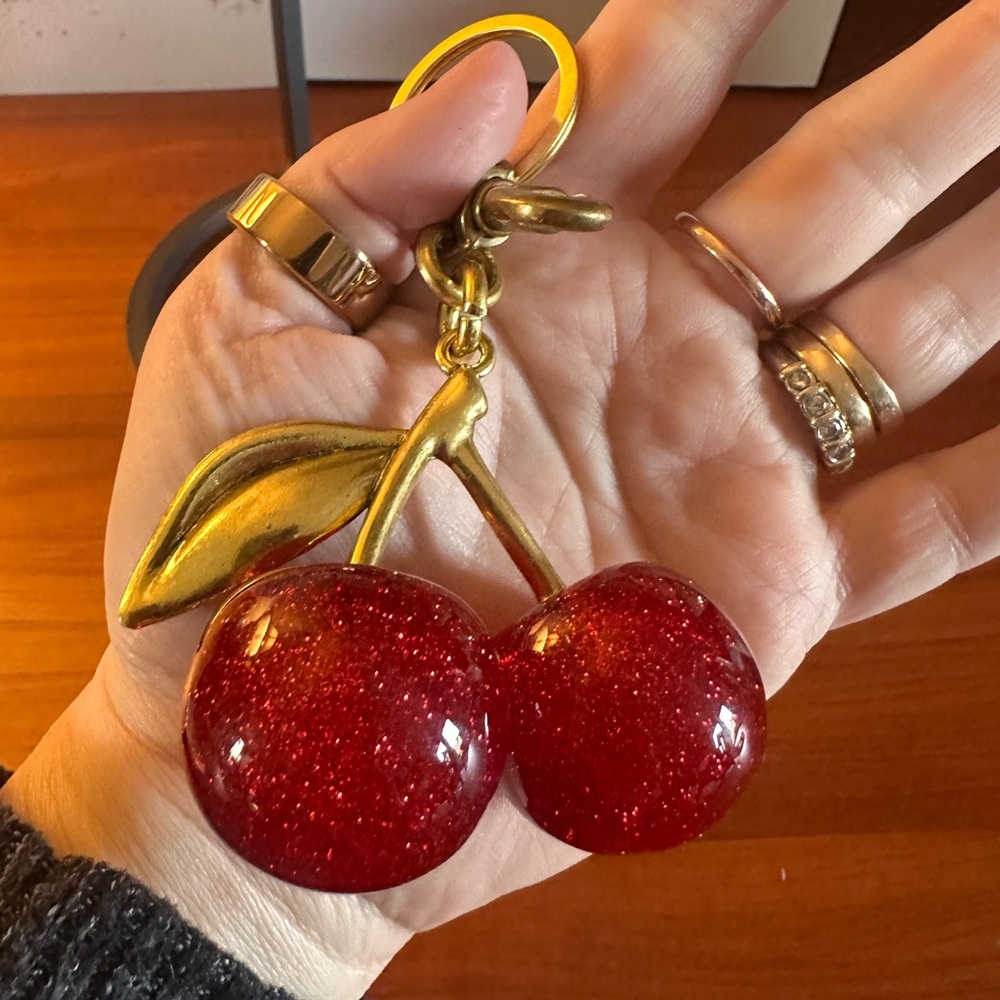 Source Unknown Gold-Tone Keychain with Red Glitter Cherry Pair - Picture 2 of 2